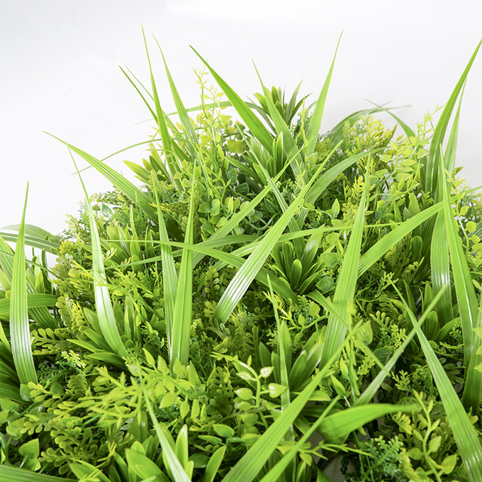 Usine installée artificielle chinoise de réunion annuelle de mur d'herbe verte pour épouser la décoration de supermarché